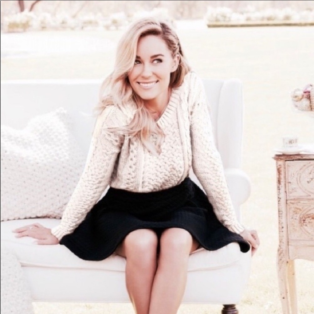 ⭐Soft Cable Chunky Knit Ivory White Sweater - Picture 2 of 8